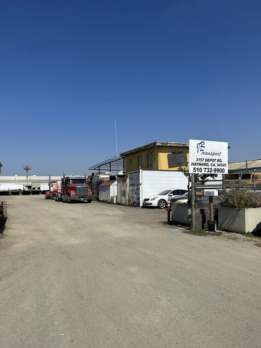 Office in Hayward, CA — Sale in Hayward, CA, photo 4 of 5