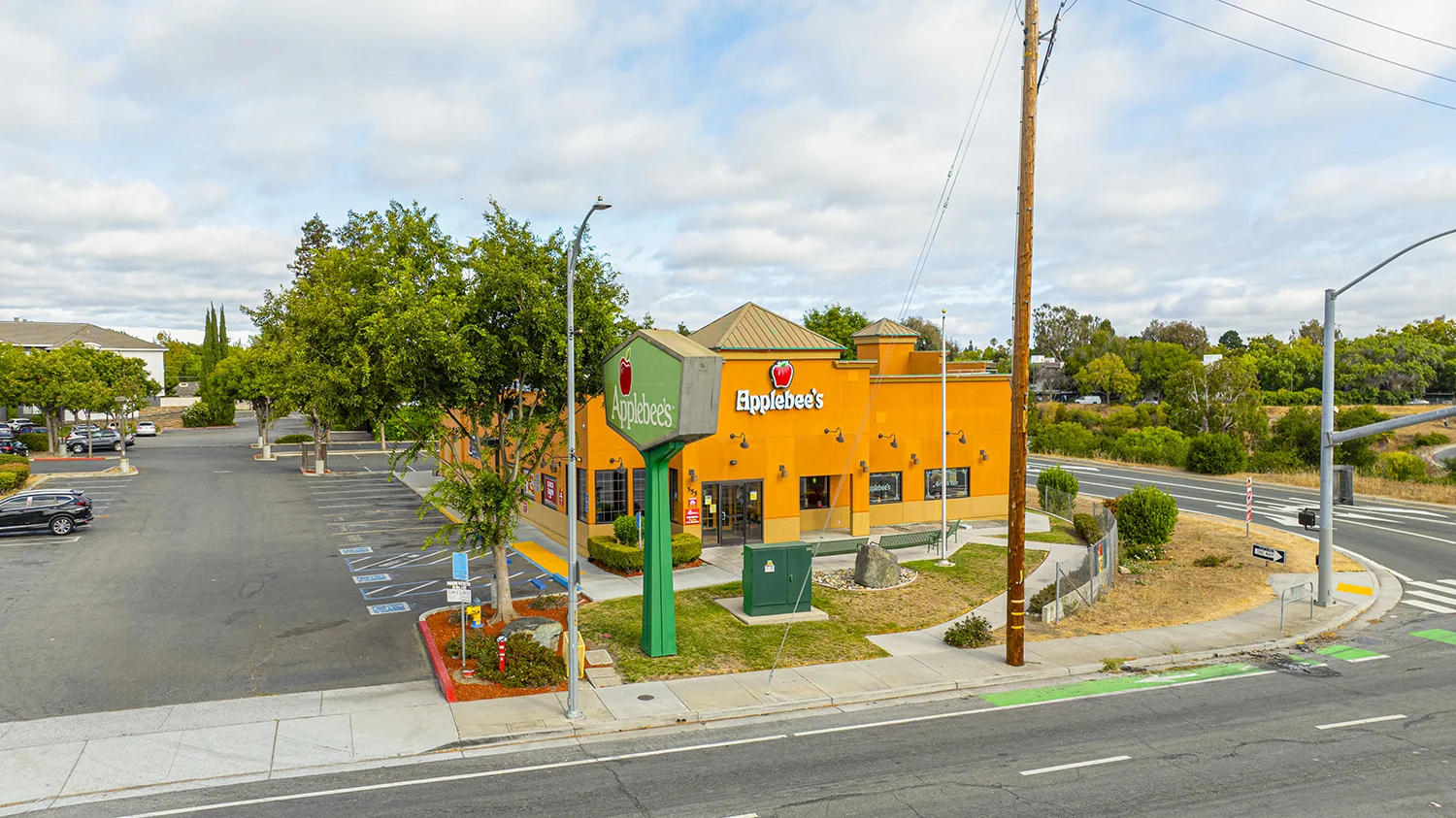 Moorpark Crossings — Sale in San Jose, CA, photo 3 of 7
