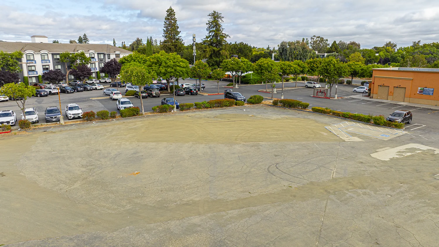 Moorpark Crossings — Sale in San Jose, CA, photo 6 of 7