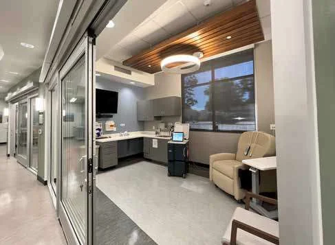 Office in Mountain View, CA — Sale in Mountain View, CA, photo 3 of 8