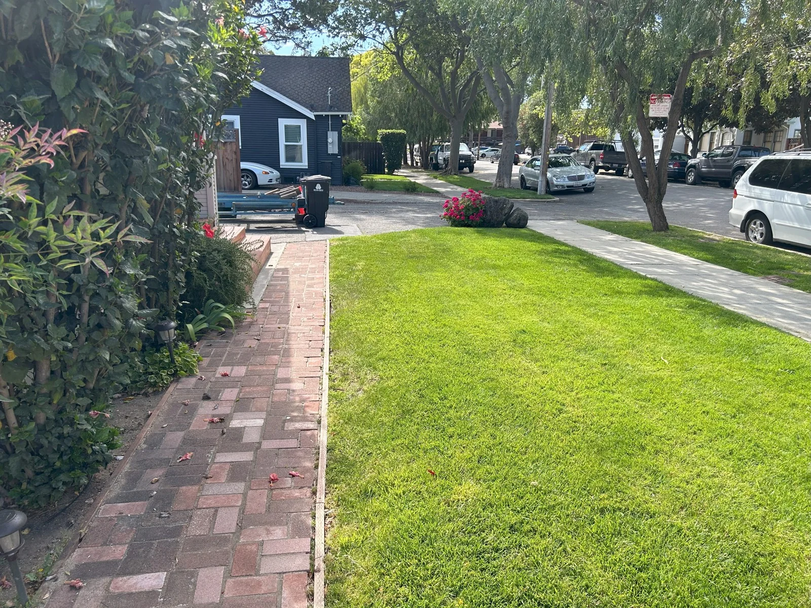 Multifamily in Mountain View, CA — Sale in Mountain View, CA, photo 3 of 5