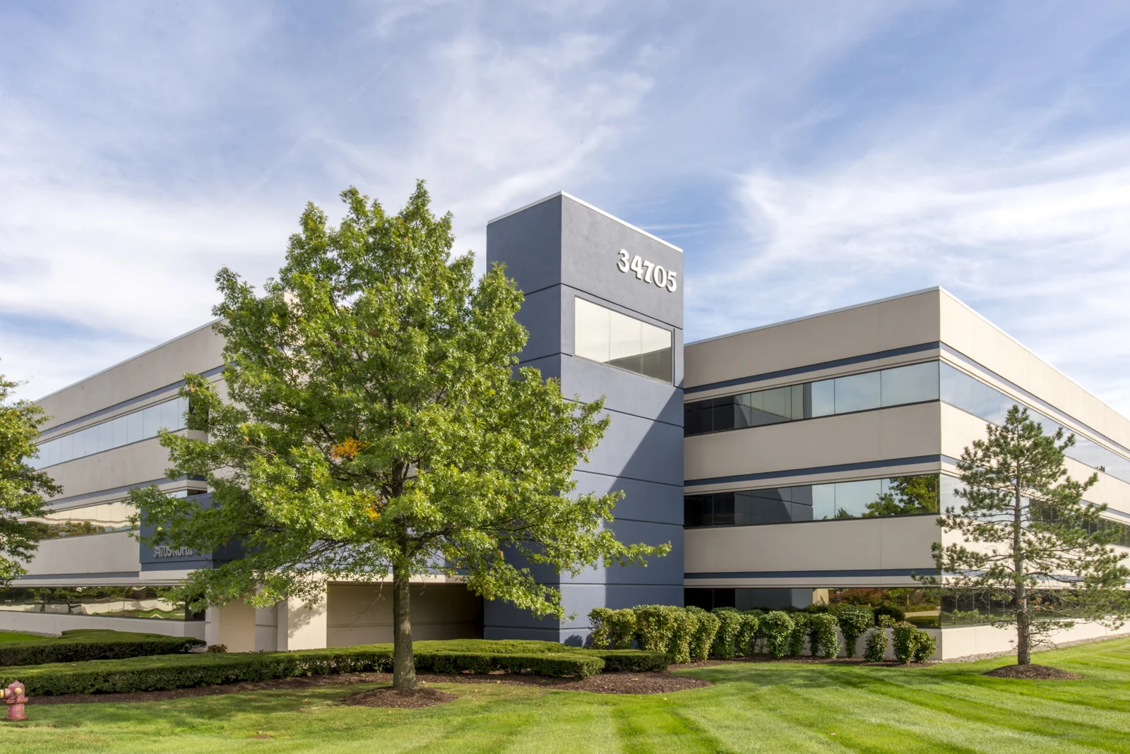 Arboretum West — Lease in Farmington Hills, MI, photo 1 of 1