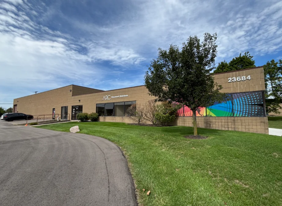Industrial in Farmington Hills, MI — Lease in Farmington Hills, MI, photo 2 of 3