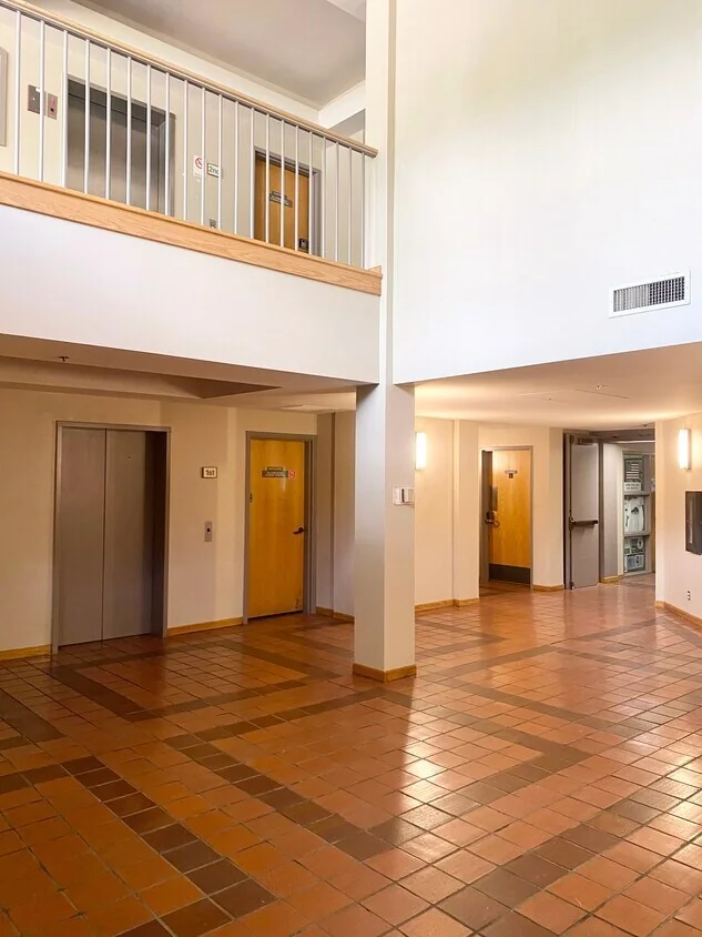 Kahana Gateway Professional Center — Lease in Lahaina, HI, photo 2 of 8