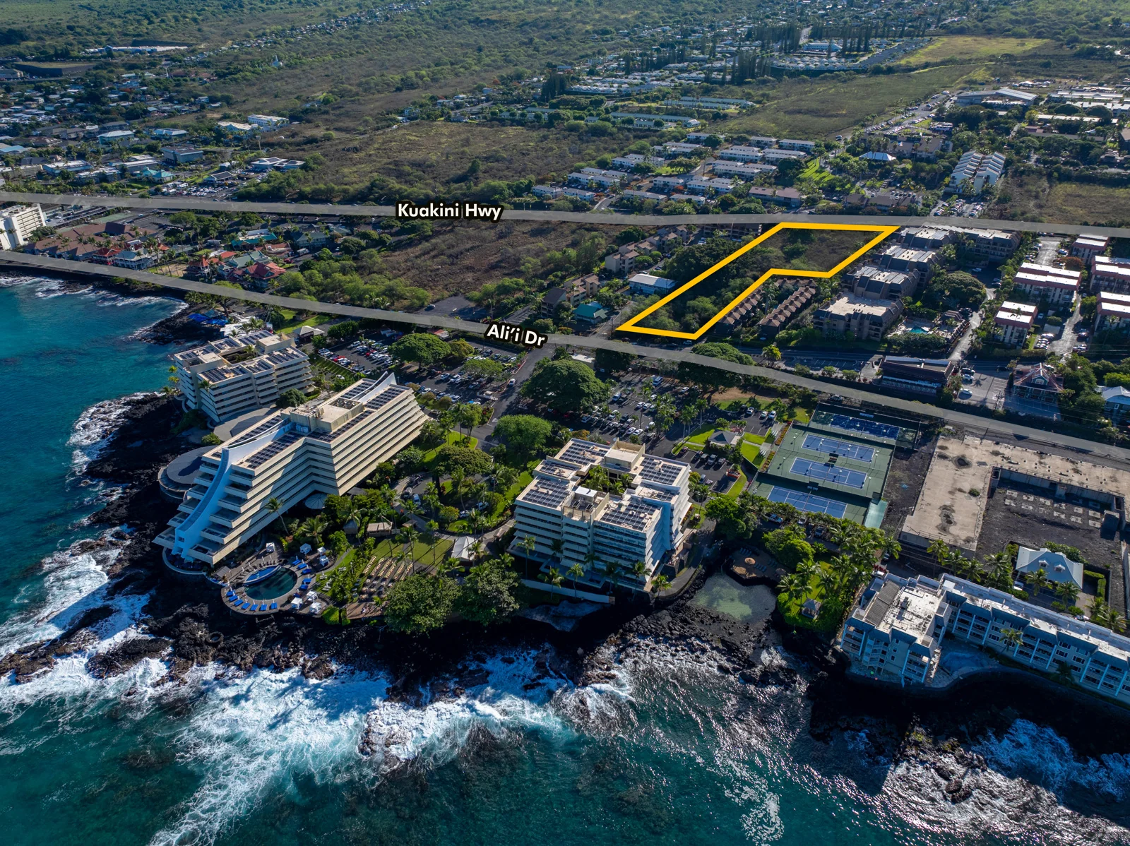 75-5849 Alii Drive — Sale in Kailua-Kona, HI, photo 4 of 4