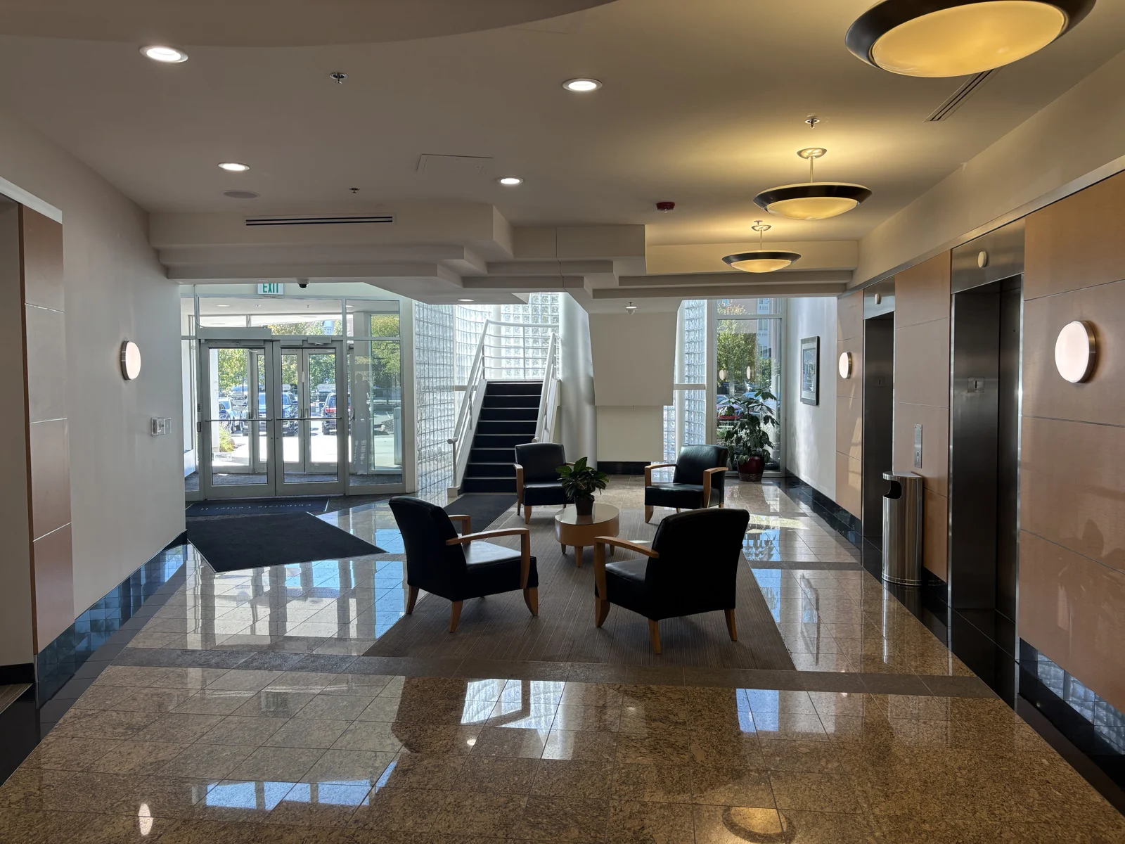 Farmington Hills Corporate Center II — Lease in Northville, MI, photo 2 of 5