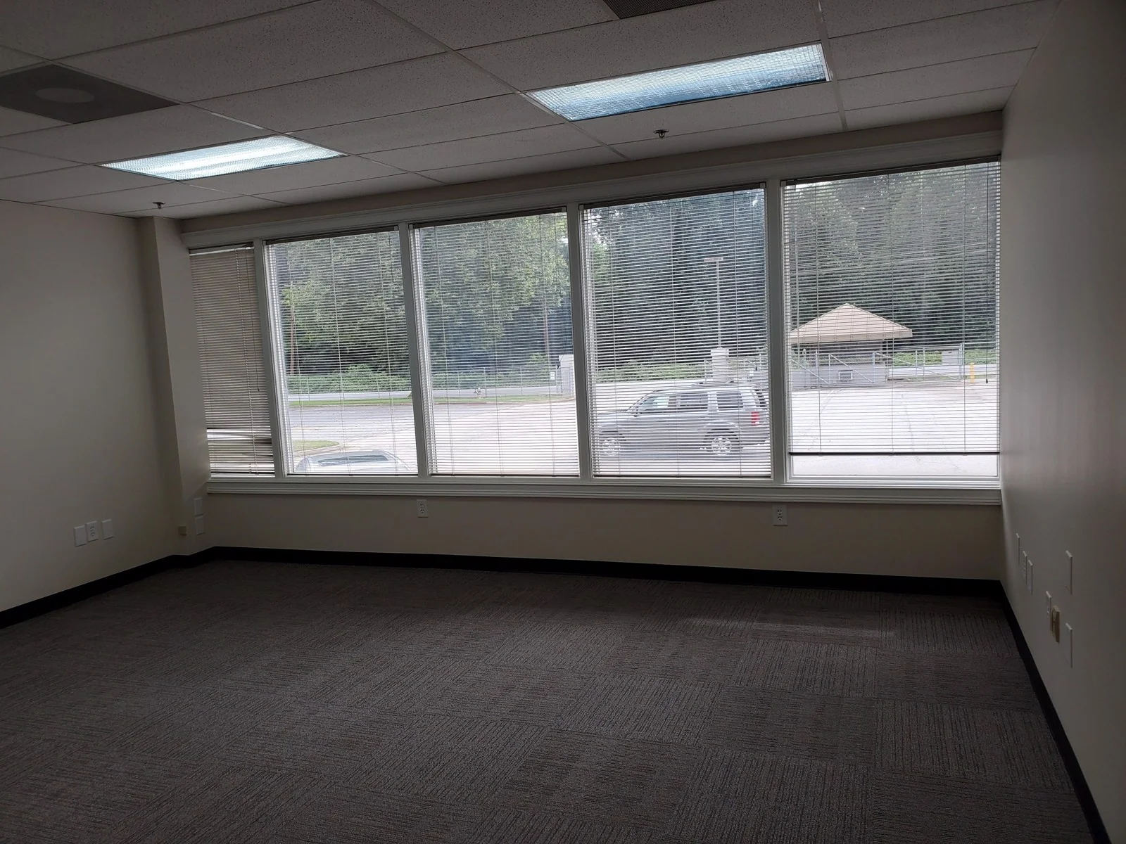 4350 PIB — Lease in Norcross, GA, photo 5 of 8