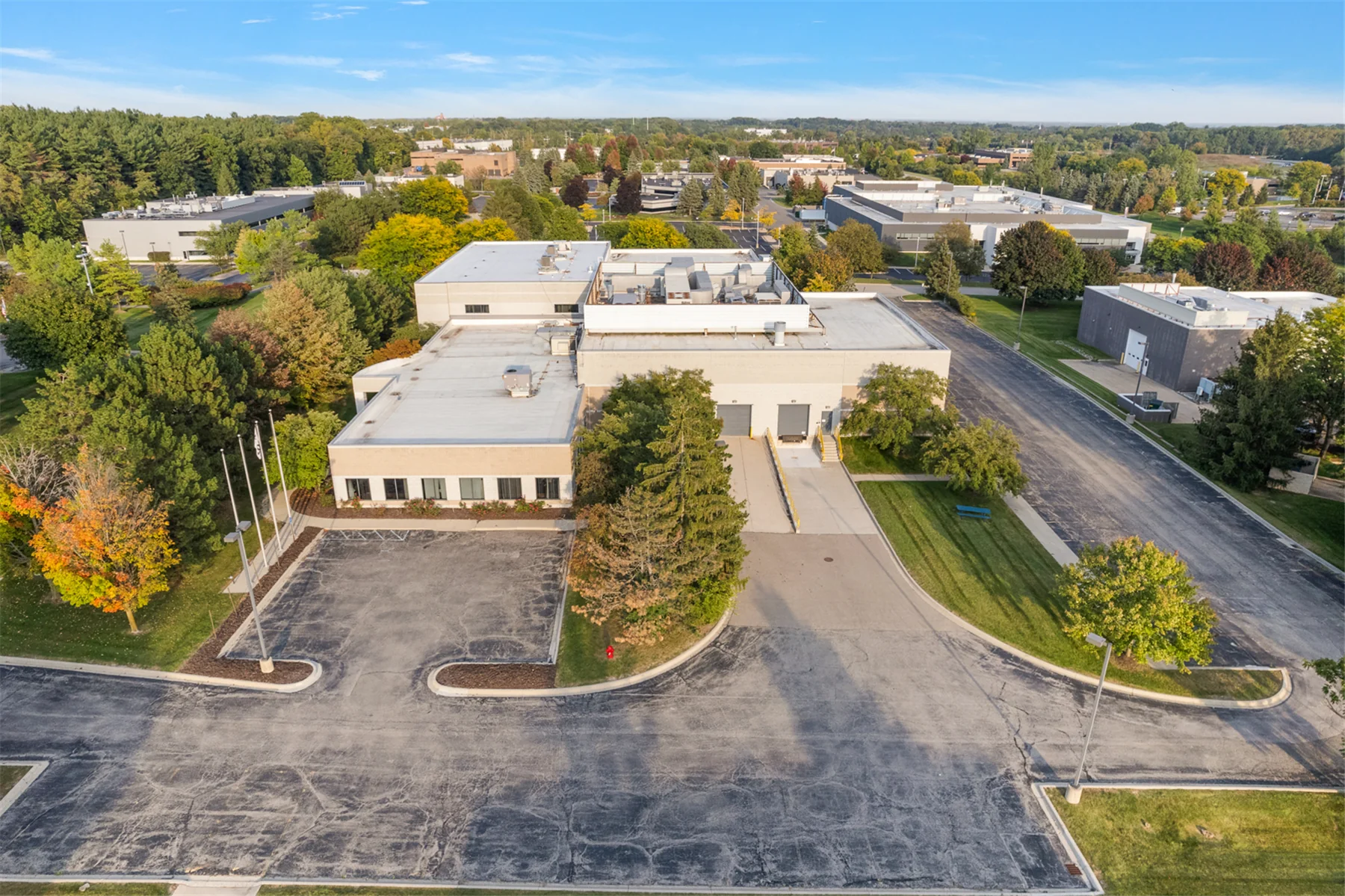 FlexIndustrial in Plymouth, MI — Lease in Plymouth, MI, photo 4 of 8