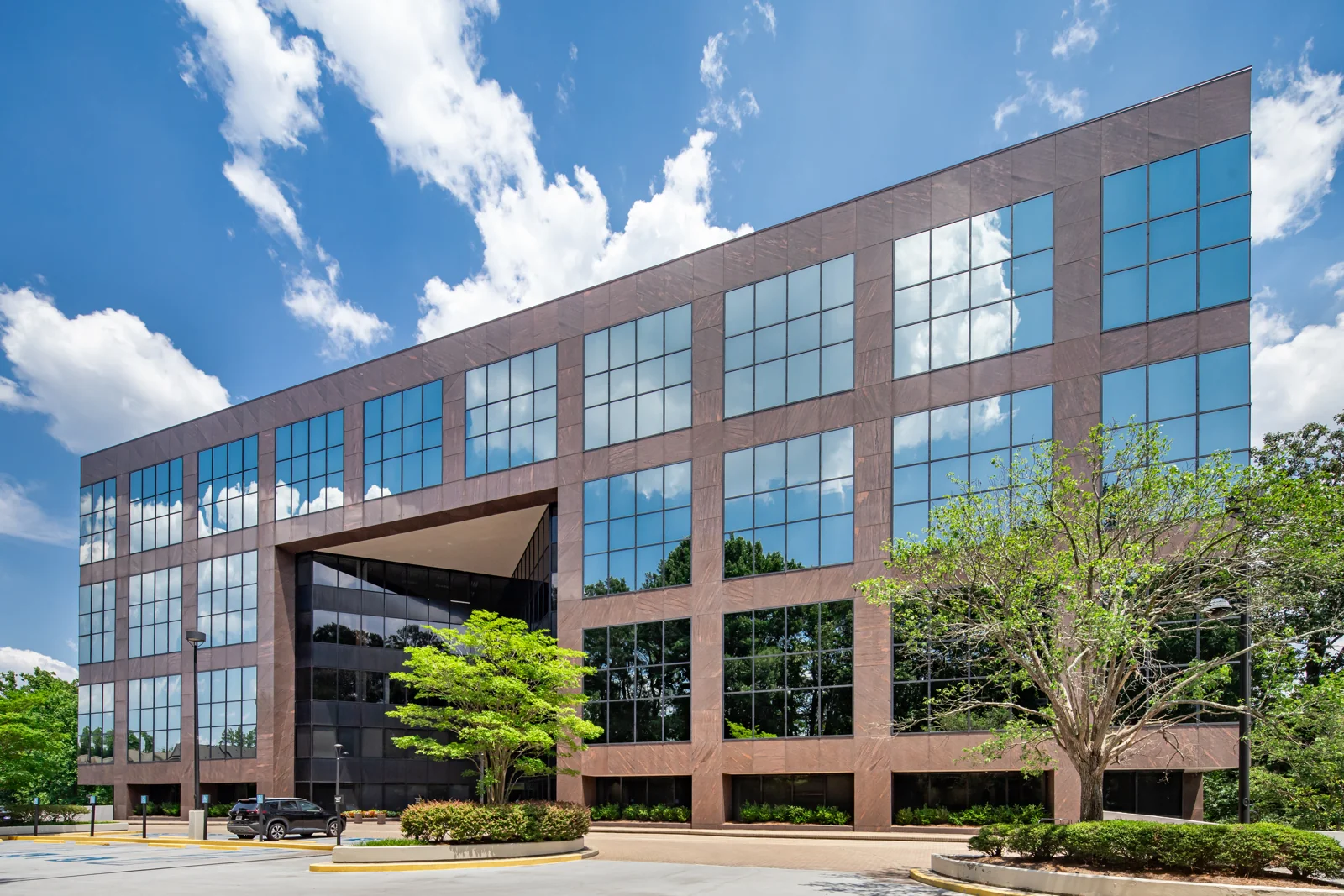 Office in Atlanta, GA — Sale in Atlanta, GA, photo 1 of 8