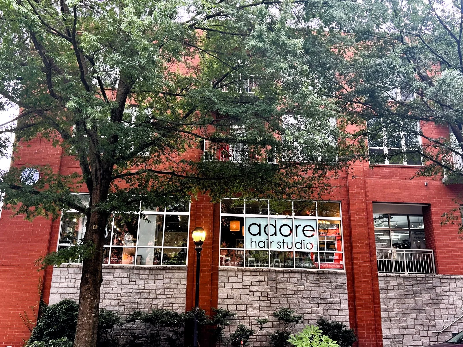 245 North Highland Ave