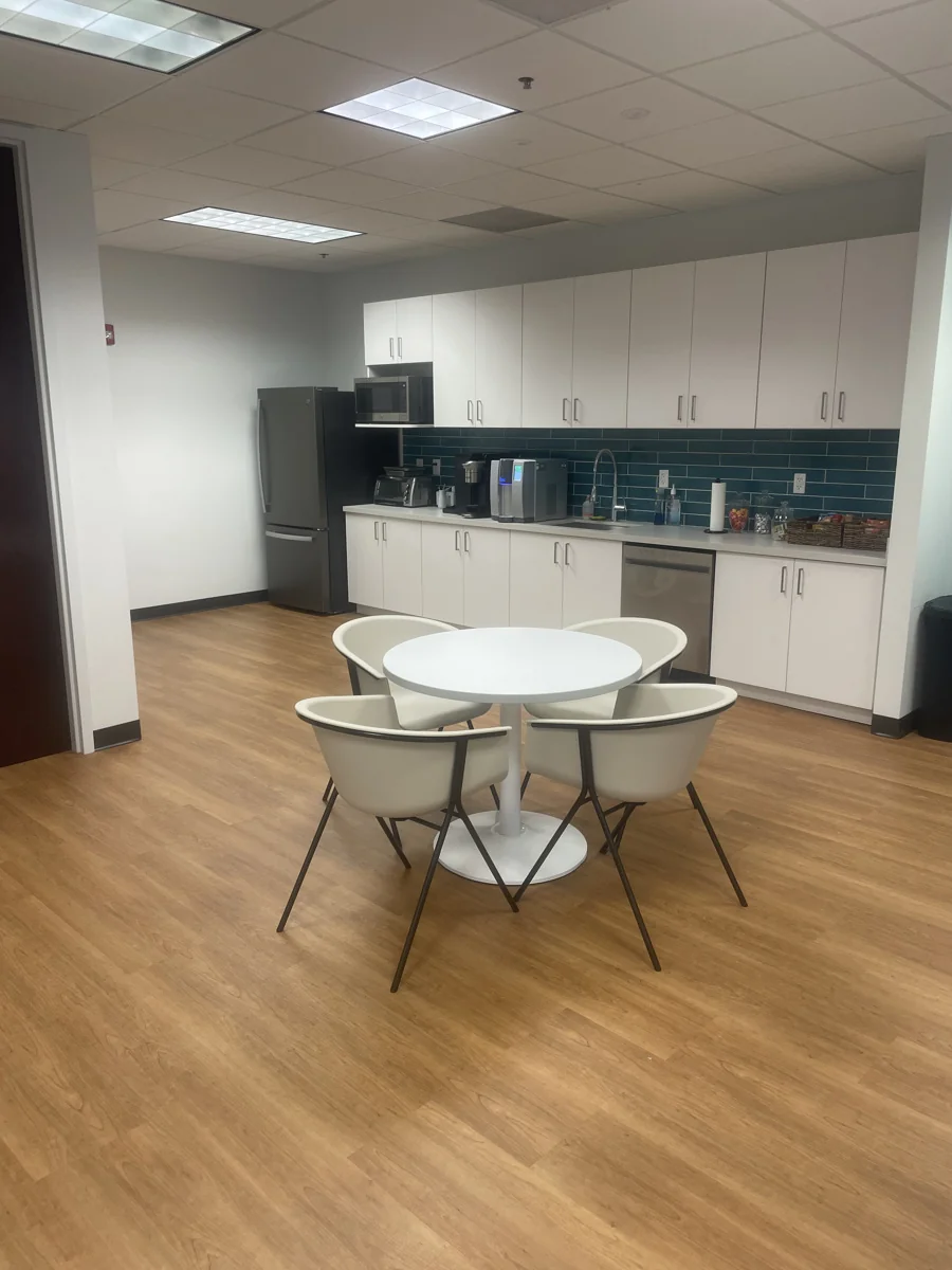Lakeside Commons I — Lease in Sandy Springs, GA, photo 4 of 6