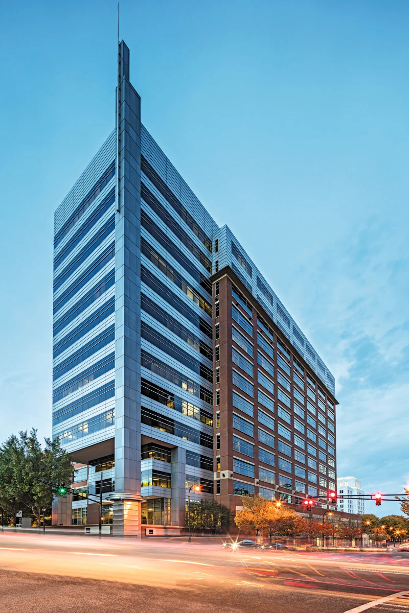 10 10th Street