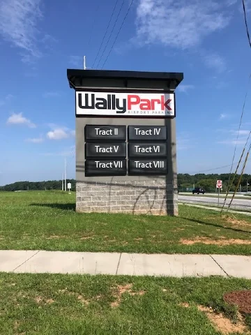 Wally Park Outparcels — Lease in College Park, GA, photo 2 of 4