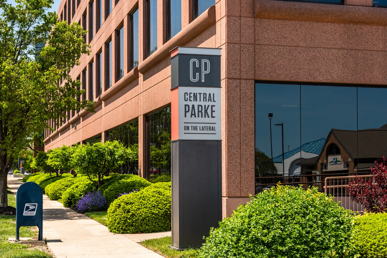 Central Parke IIII — Lease in Norwood, OH, photo 7 of 8