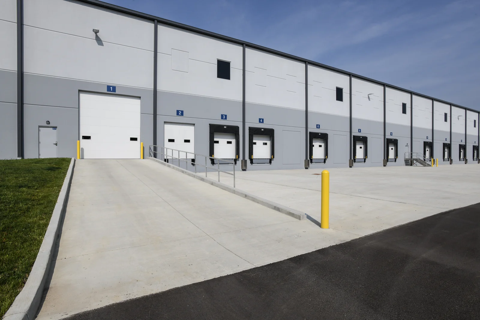 Lakeland Logistics Center - Building B — Lease in Burlington, KY, photo 6 of 8