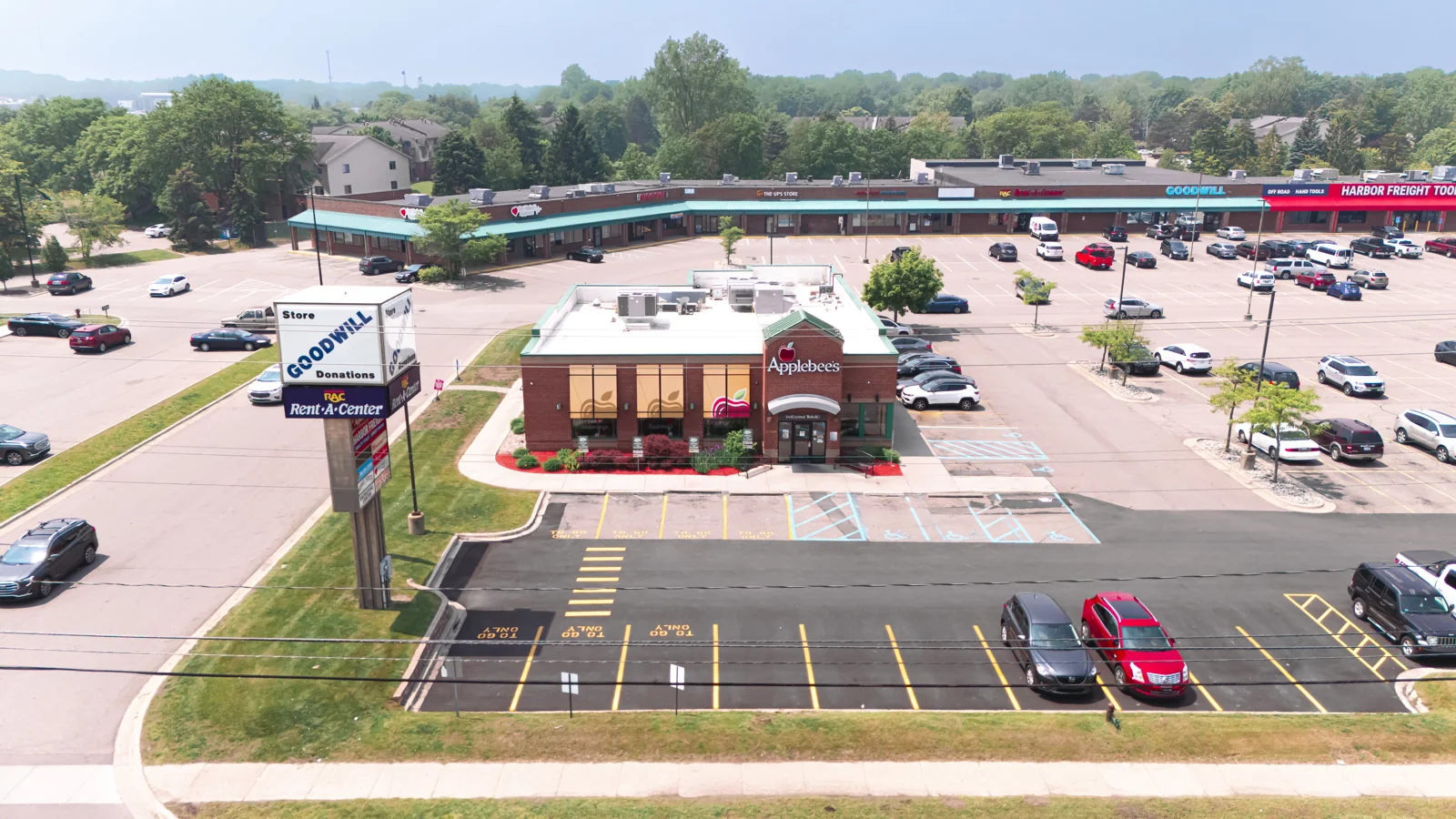 Retail in Lansing, MI - photo 8 - Lansing, MI