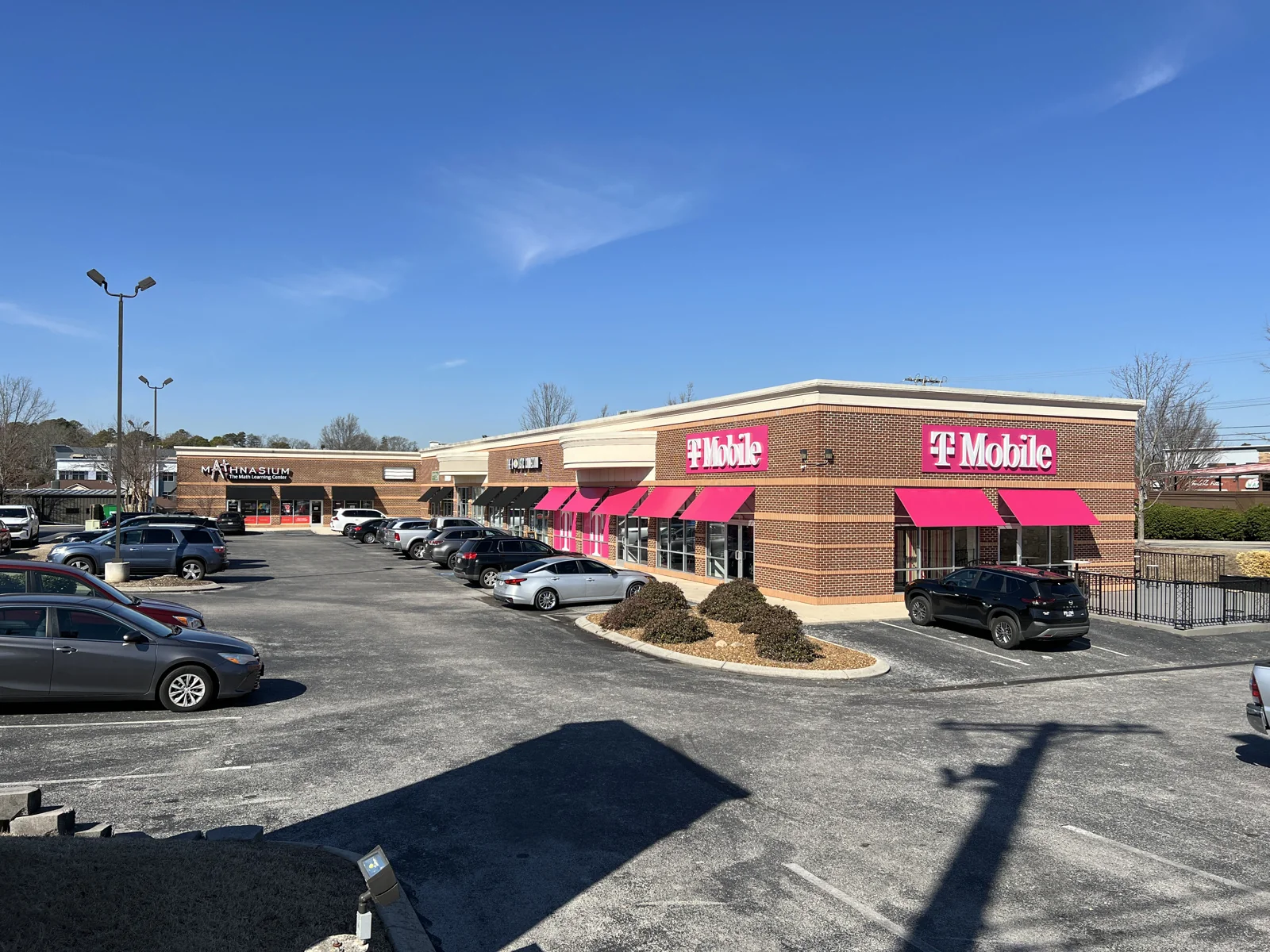 Retail in Chattanooga, TN — Lease in Chattanooga, TN, photo 4 of 6