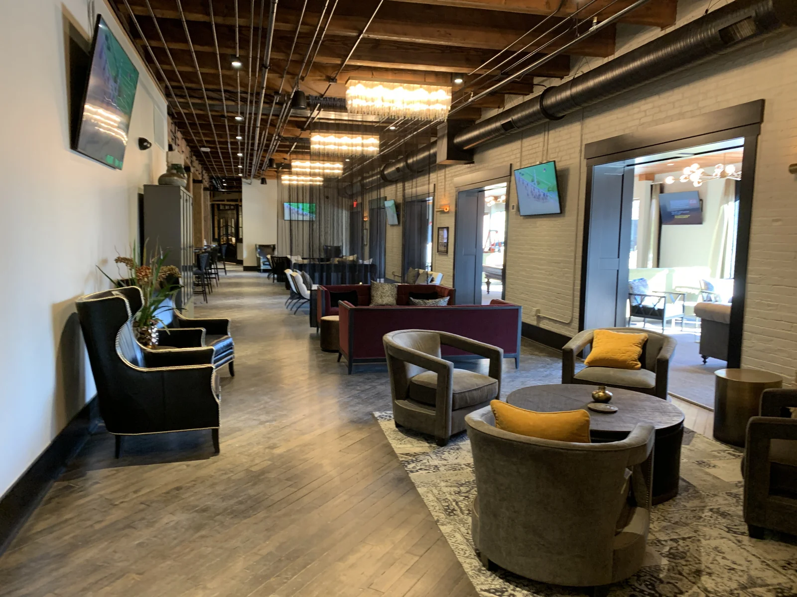 Office in Louisville, KY - photo 7 - Louisville, KY