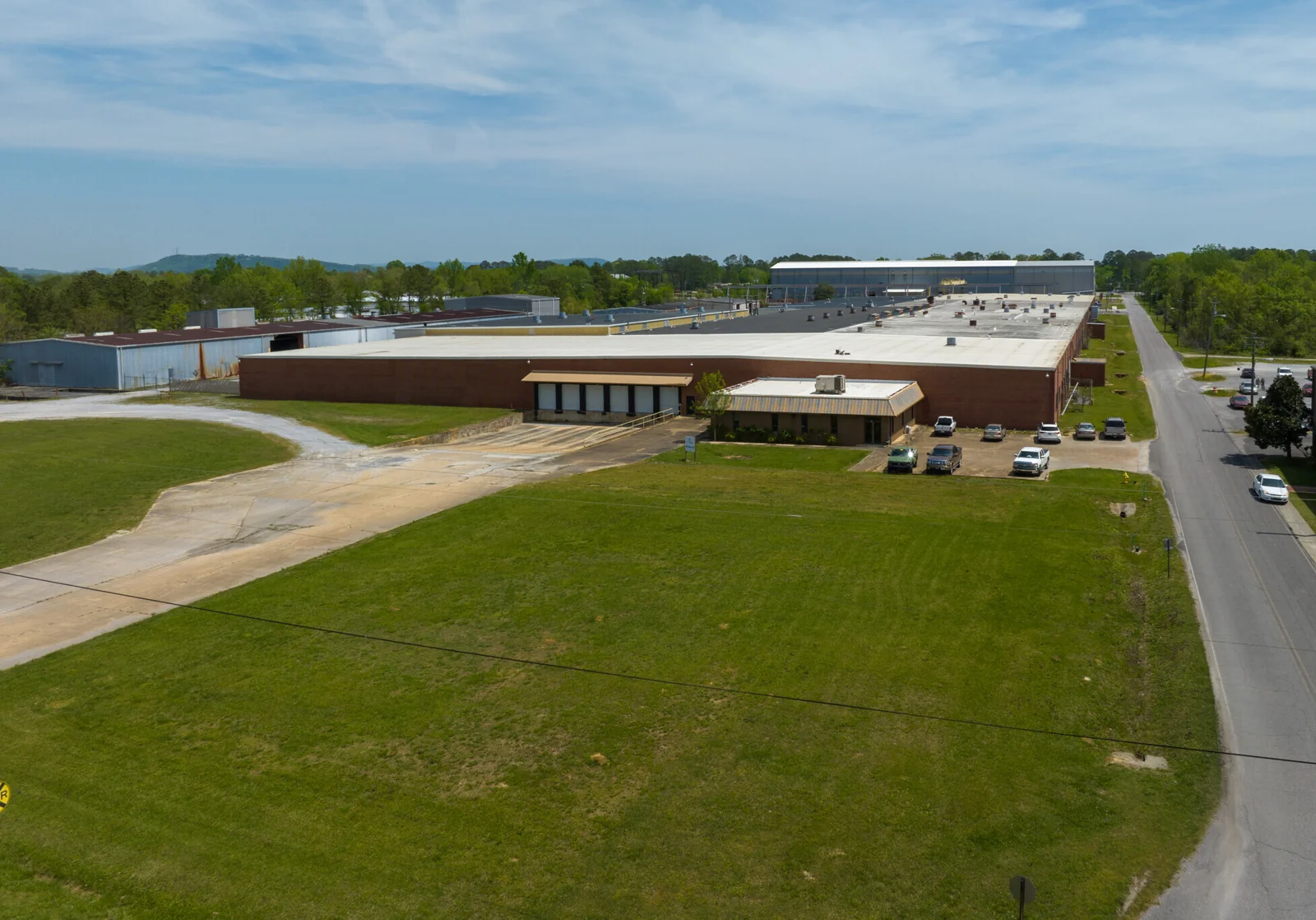 Industrial in Attalla, AL — Lease in Attalla, AL, photo 1 of 7