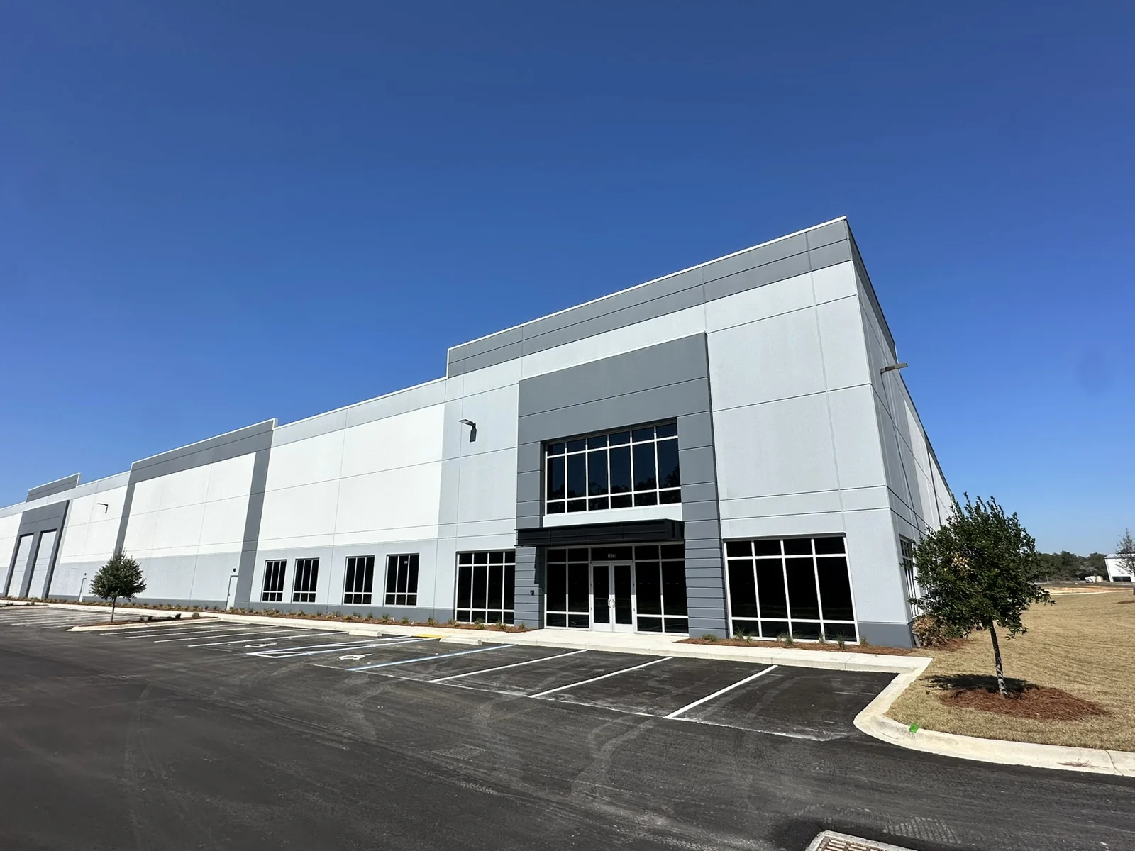 Industrial in DeFuniak Springs, FL — Lease in Defuniak Springs, FL, photo 2 of 8
