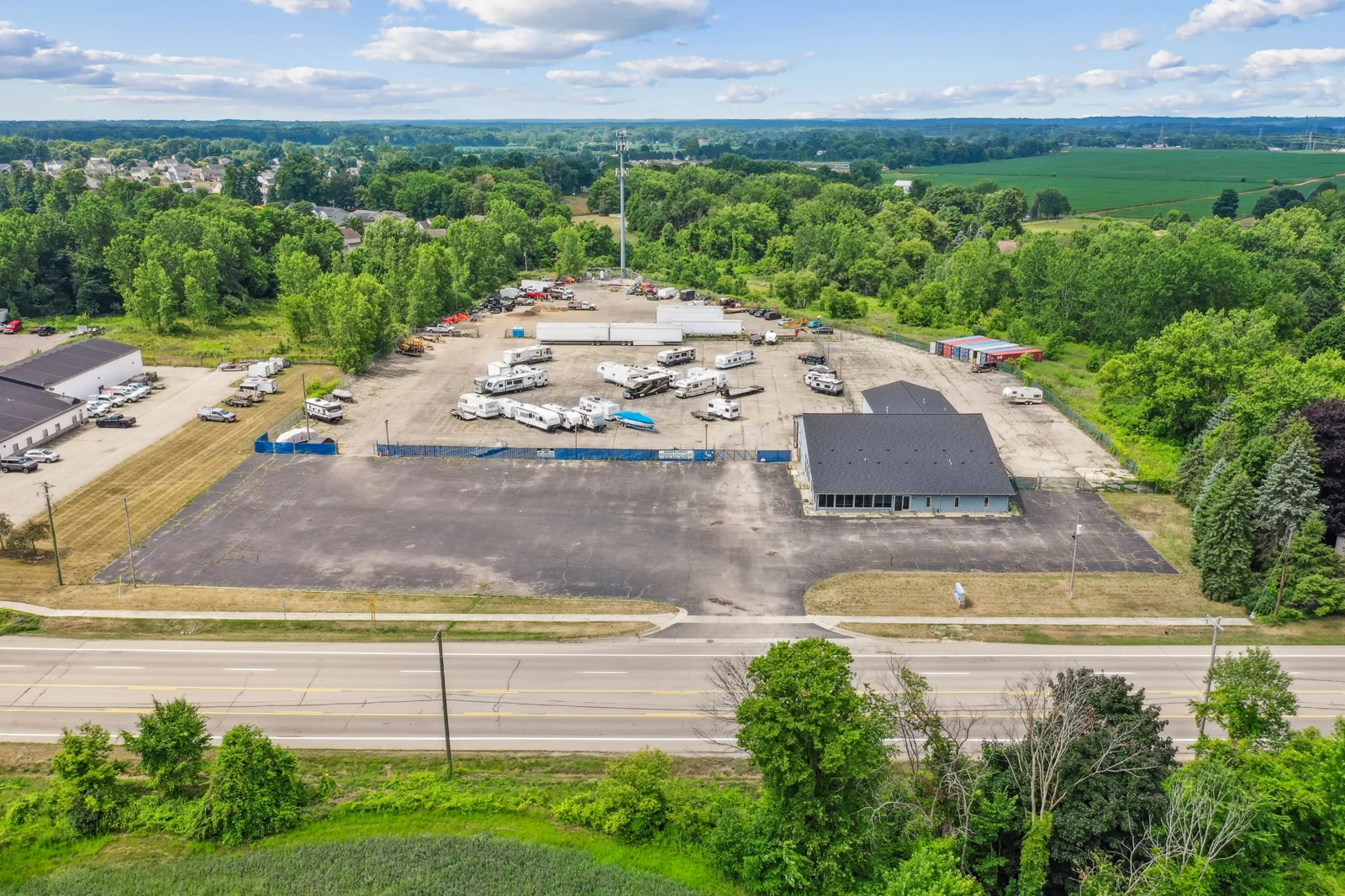 FlexIndustrial in Grand Rapids, MI — Lease in Grand Rapids, MI, photo 1 of 3