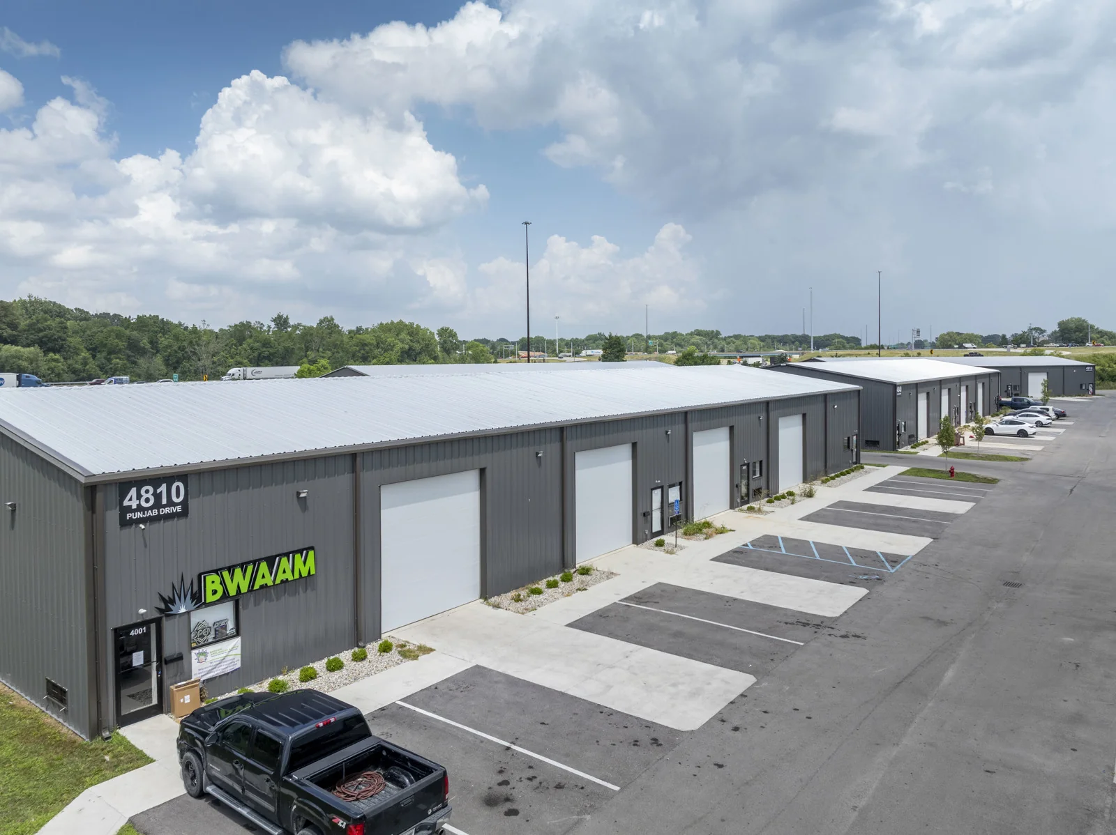 Pogues Run Business Park — Lease in Indianapolis, IN, photo 4 of 5