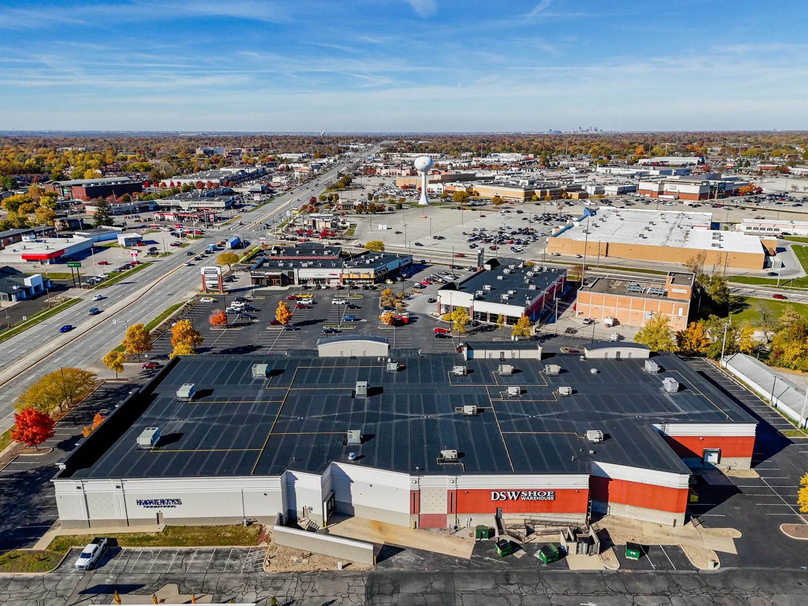 Retail in Greenwood, IN — Lease in Greenwood, IN, photo 4 of 5