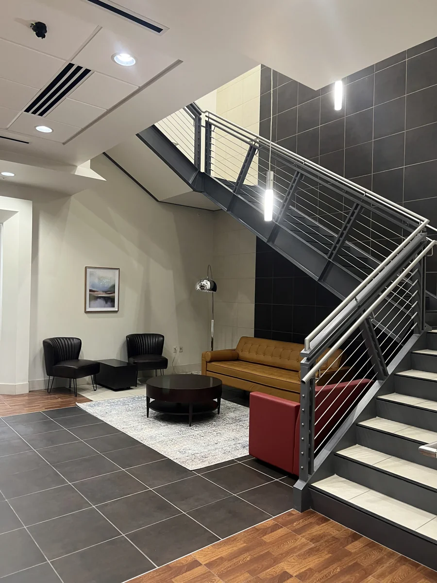 Office in Indianapolis, IN - photo 8 - Indianapolis, IN