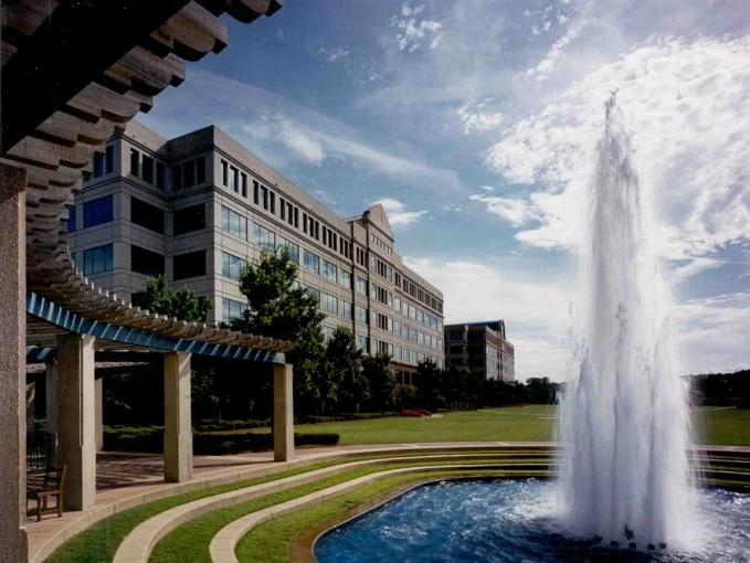 Colonnade Office Park