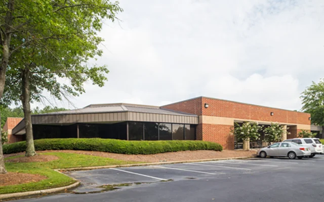 Riverchase Center — Lease in Birmingham, AL, photo 3 of 3