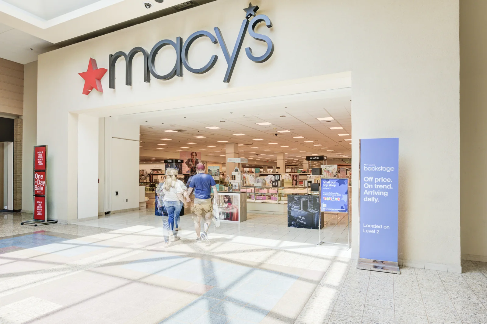 Eastland Mall — Lease in Evansville, IN, photo 2 of 4
