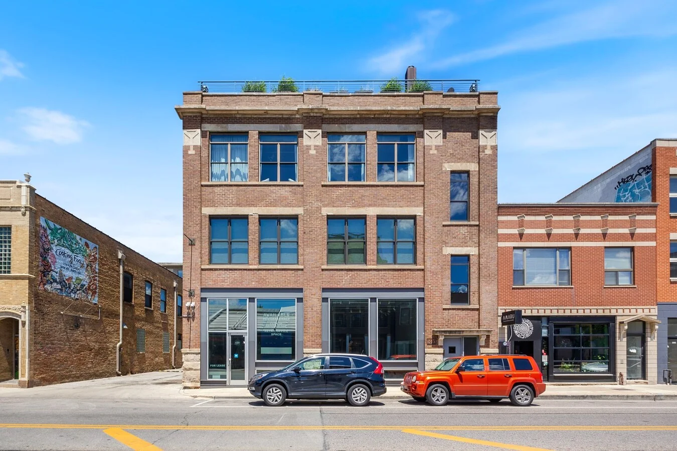 1910 W North Ave