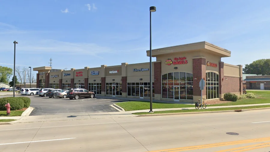 Calumet & North Retail Center