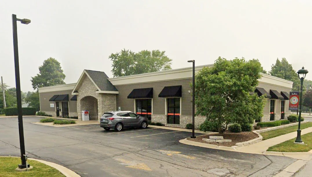 Office in Manteno, IL - office in Manteno, IL