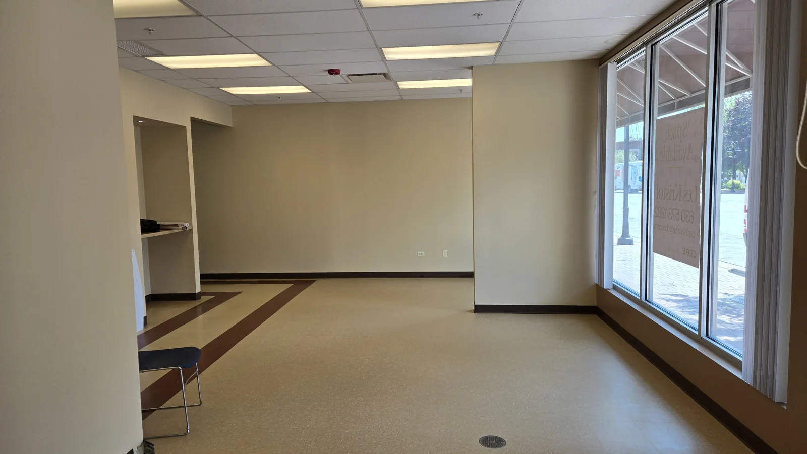 The Inn on Sheridan — Lease in Zion, IL, photo 5 of 6