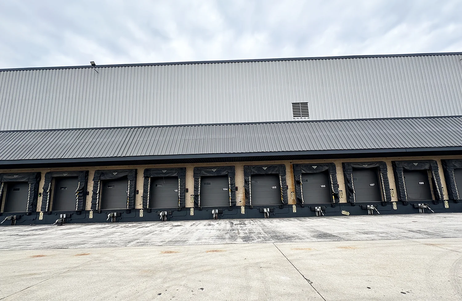 Melrose Park Distribution Center with Active Union… — Lease in Melrose Park, IL, photo 7 of 7