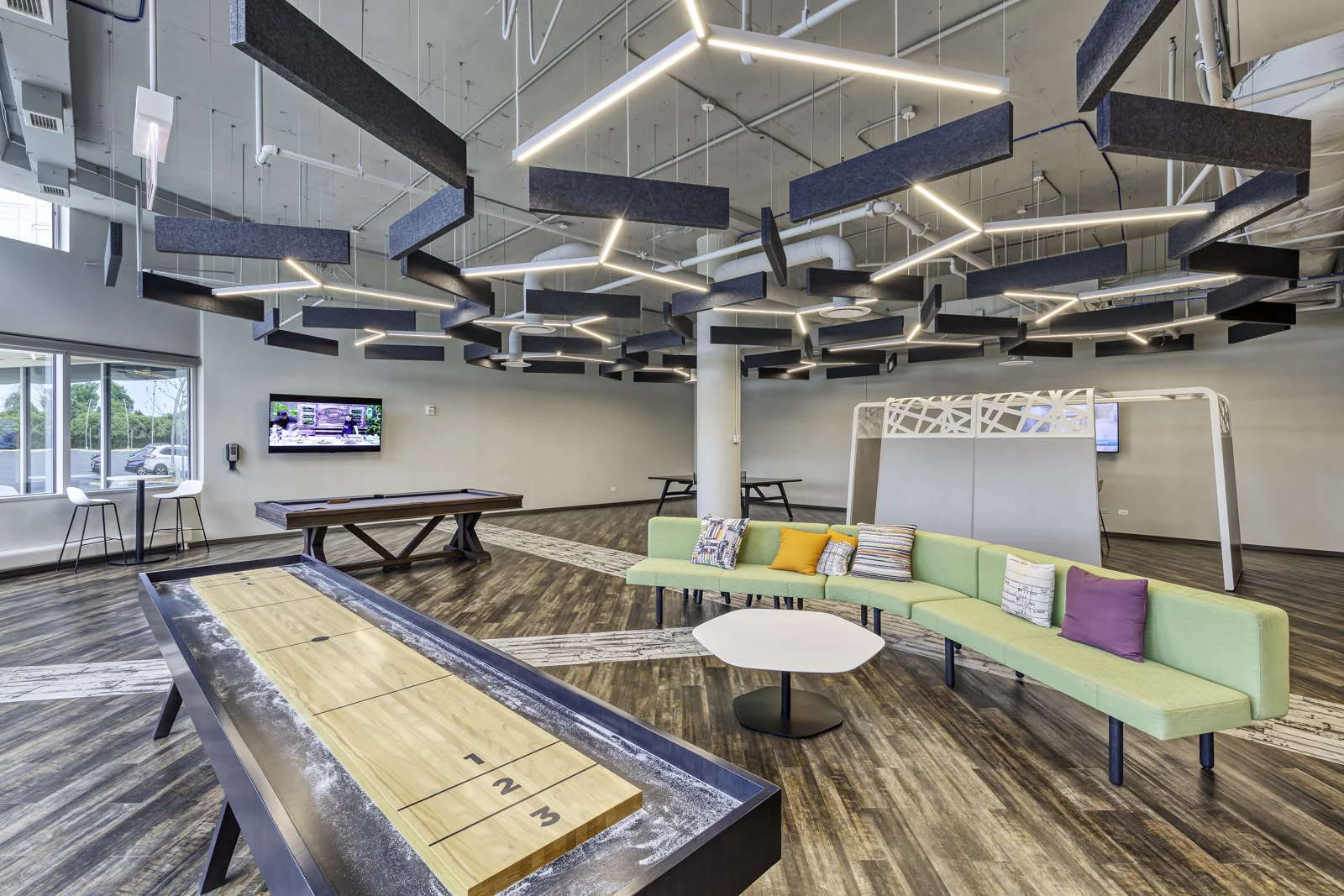 Westbrook Corporate Center - Tower 1 - photo 8 - Westchester, IL