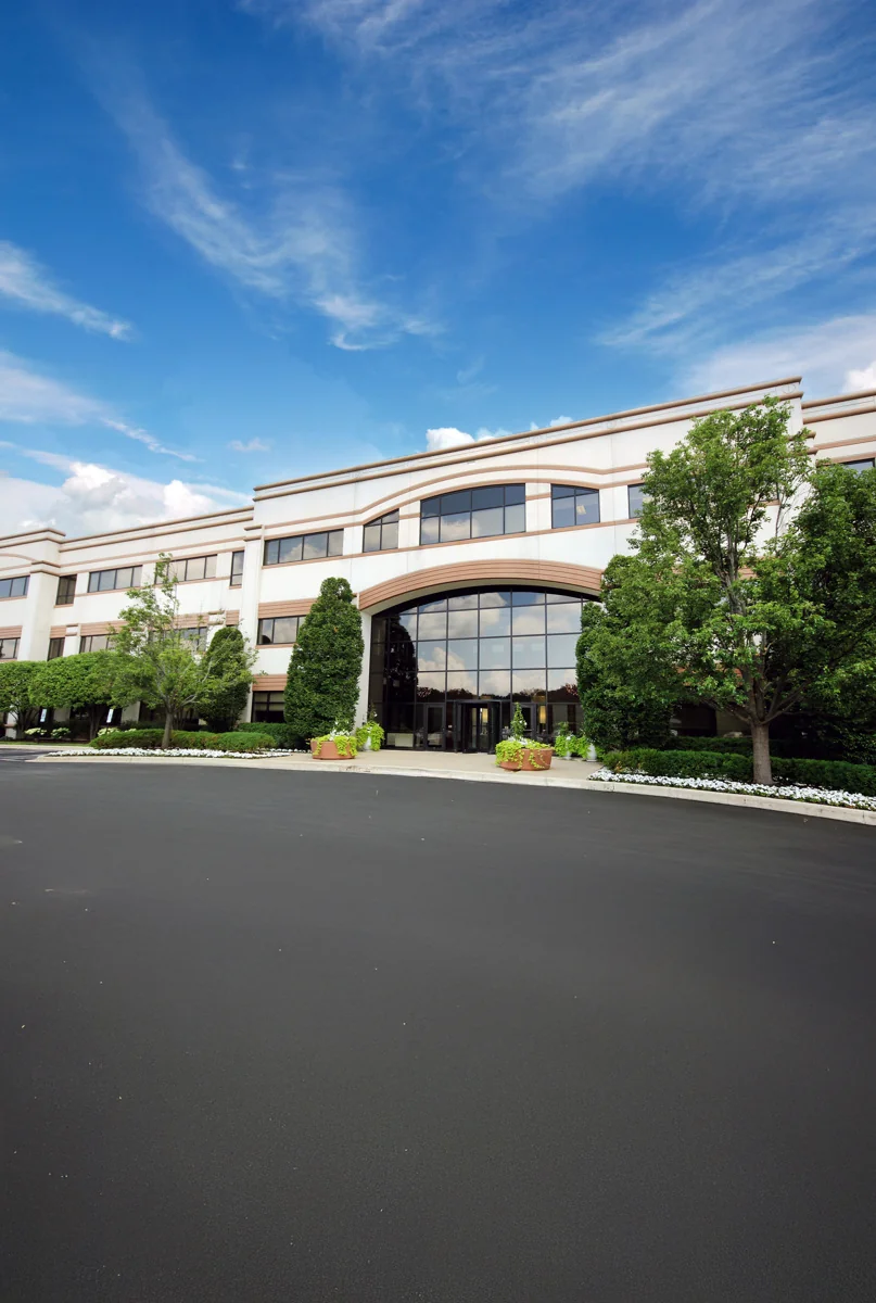 Estancia Corporate Centre — Lease in Burr Ridge, IL, photo 2 of 8