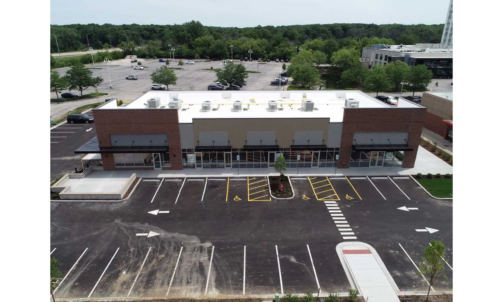 751 N Milwaukee Ave, Wheeling, IL 60090 — Lease in Wheeling, IL, photo 3 of 6