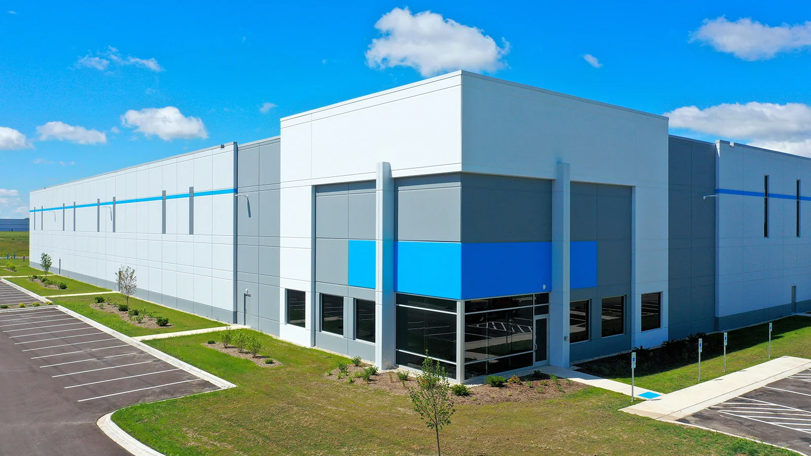 Industrial in Pleasant Prairie, Wisonsin — Lease in Pleasant Prairie, WI, photo 1 of 6