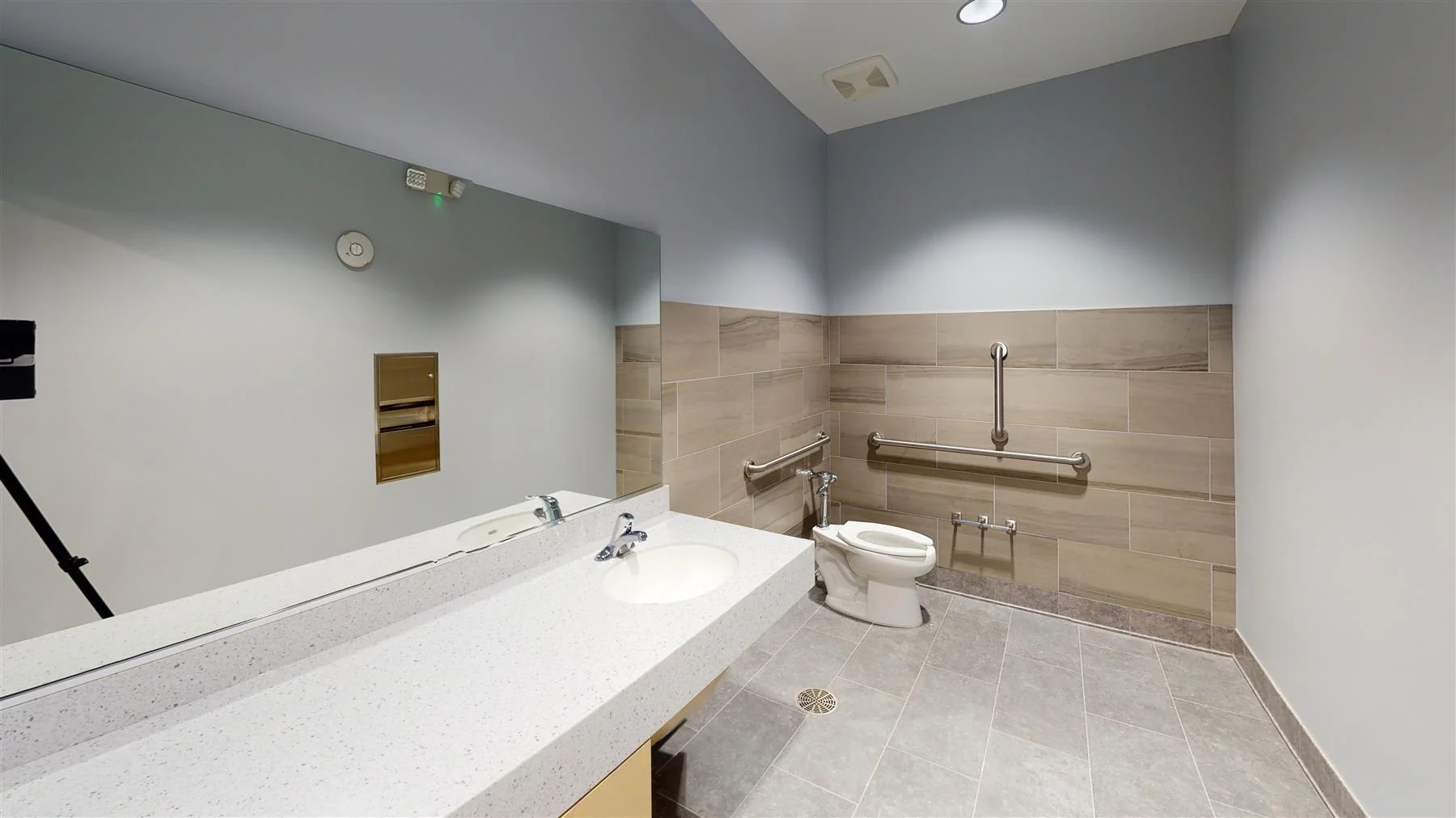 Industrial in Pleasant Prairie, Wisonsin — Lease in Pleasant Prairie, WI, photo 6 of 6