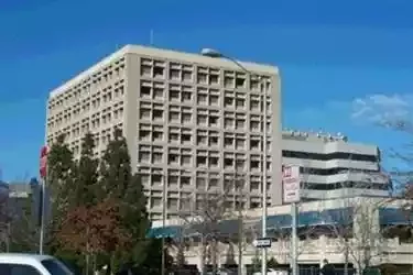 Growers Square III