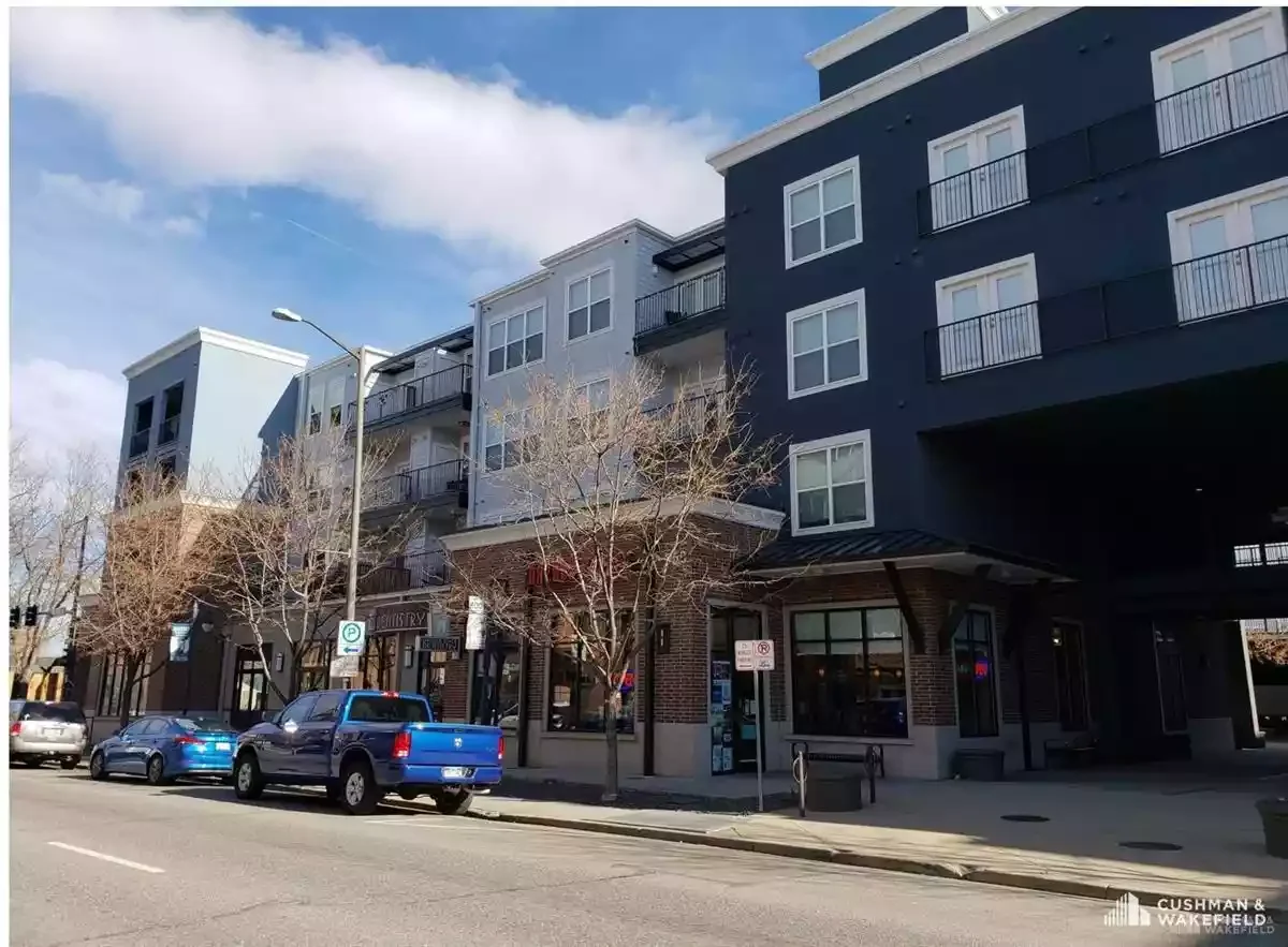 Lincoln Place — Lease in Loveland, CO, photo 2 of 4
