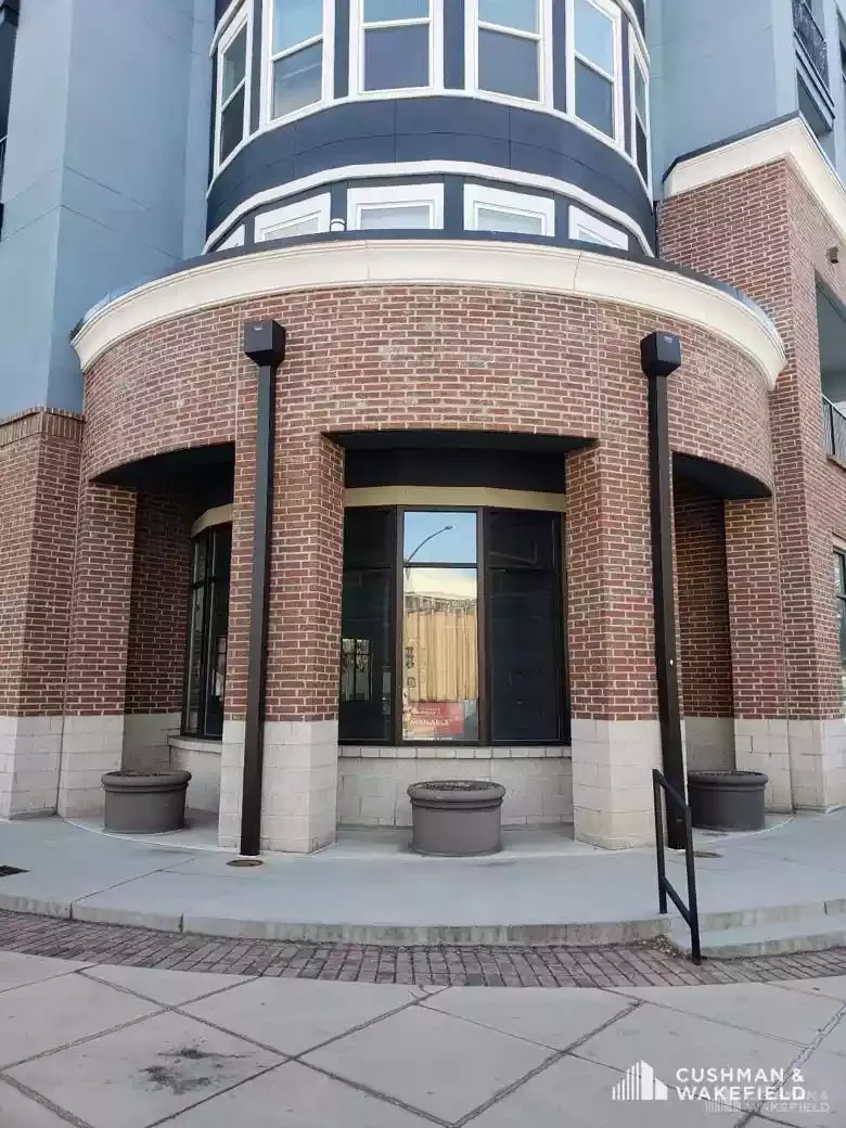 Lincoln Place — Lease in Loveland, CO, photo 3 of 4