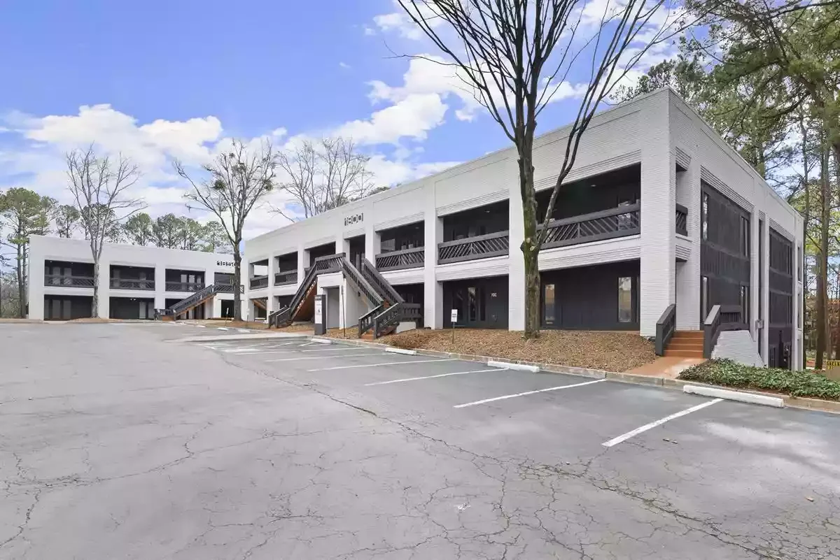 1850 Lake Park Drive (Portfolio)