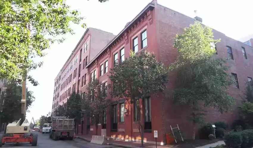 25-29 Thomson Place