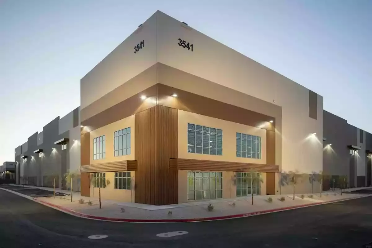 LogistiCenter at I-15 S. Bldg. 4