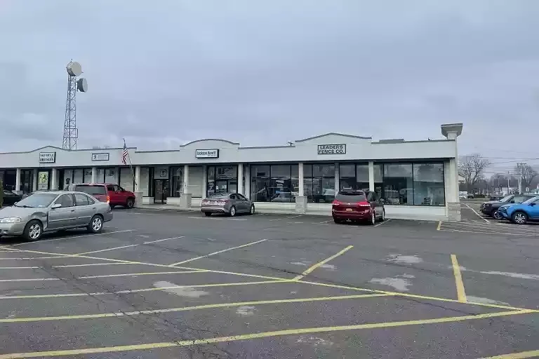 Mattydale Plaza